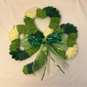 NEW Handmade St Patrick’s Day Shamrock Wreath Green Clover Décor